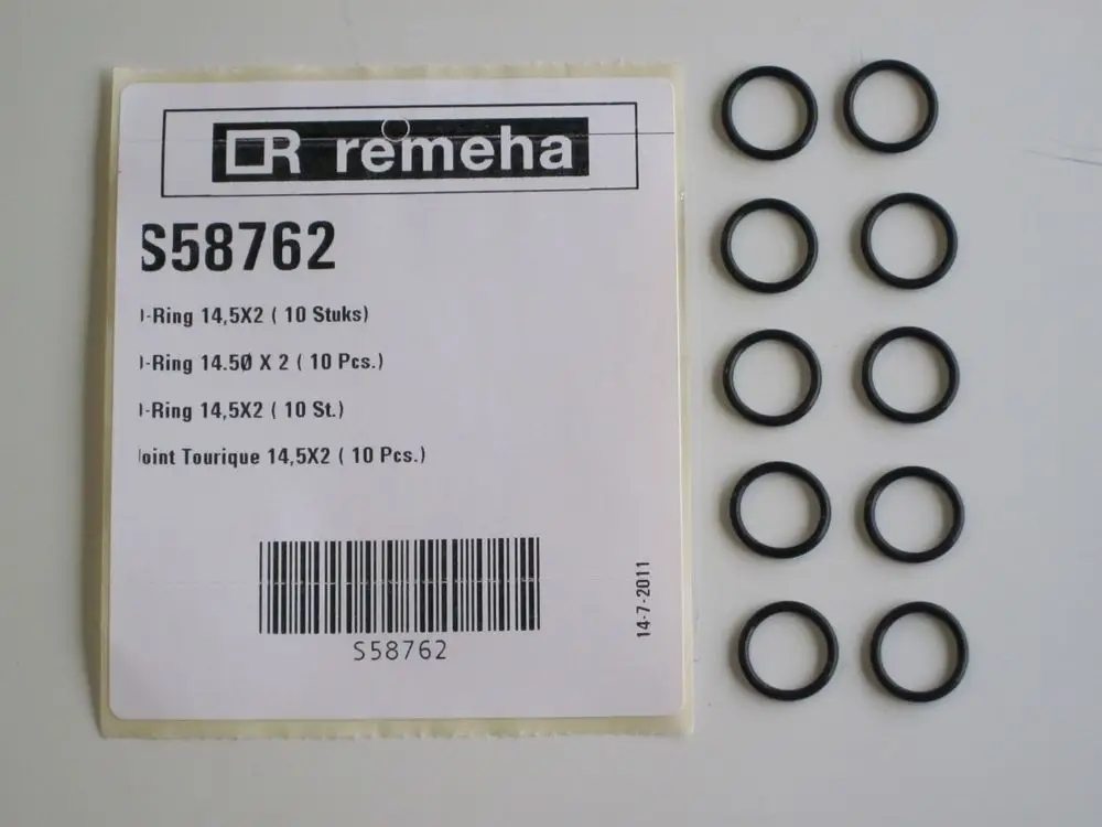 Schwarze O-Ringe in genormter Form, abgepackt auf einem Etikett der Marke Remeha, mit Auflistung der Stückzahl und Produktdetails.